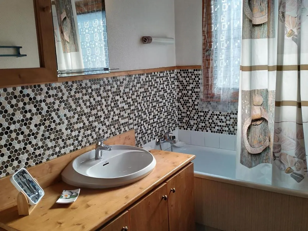Apartment Charmant 3 Pieces Au Centre Avec Balcon, Garage Et Proche Pistes - 6 Couchages - Fr-1-572-203 Araches-la-Frasse