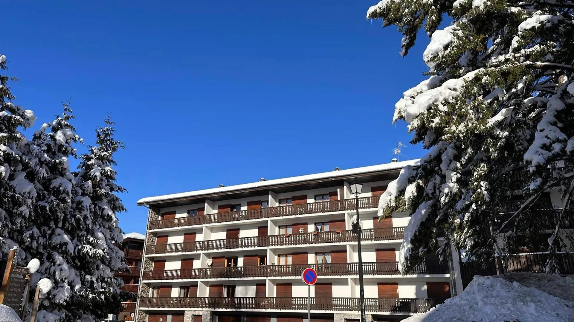 Apartment Charmant 3 Pieces Au Centre Avec Balcon, Garage Et Proche Pistes - 6 Couchages - Fr-1-572-203 Araches-la-Frasse